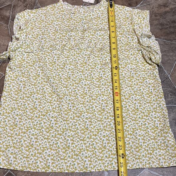 NWT Boutique Cinnie Floral Ruffle Sleeveless Top Sz Large - Picture 9 of 13